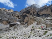 Abstieg vom Refugio Giussani in das Masarekar