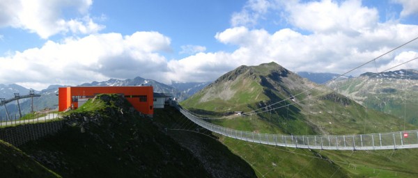 Die Hängebrücke am Stubnerkogel