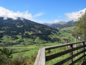 Das Gasteinertal mit dem Breitfeldkogel im Hintergrund