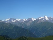 Wunderschöner Blick vom Jedlkopf auf die Glocknergruppe mit dem Großglockner ganz links