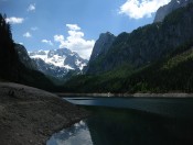 Wandern bei den Gosauseen mit Blick auf den Dachstein