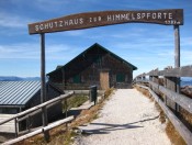 Schutzhaus Himmelspforte am Kamm des Schafsbergers