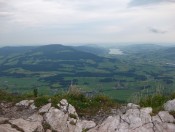 Irrsee und links daneben der Kolomannsberg