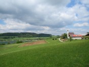 Gebertsham befindet sich am Ostufer - Schöne Ausblicke über den Mattsee