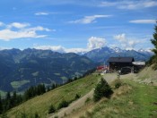 Vorbei gehts bei unserer Wanderung auf den Hundstein bei der Moosalm