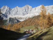 Blick von der Neustadtalm auf den Dachstein