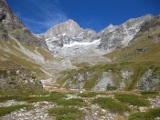 Blick auf das Ober Gabelhorn in den Schweizer Alpen