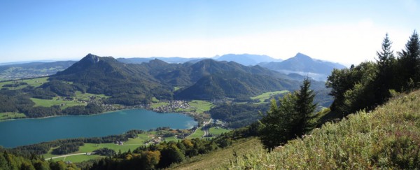 Panoramablick vom Filbling auf den Fuschlsee mit Frauenkopf, Schober und Schafberg