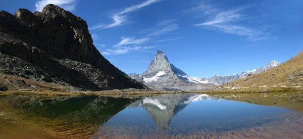 Wunderbarer Ausblick am Rifflsee auf das Matterhorn