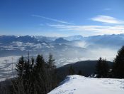 Blick in das Salzachtal mit dem Dachstein im Hintergrund