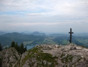 Wir erreichen den Gipfel des Schobers mit 7 Seen Blick