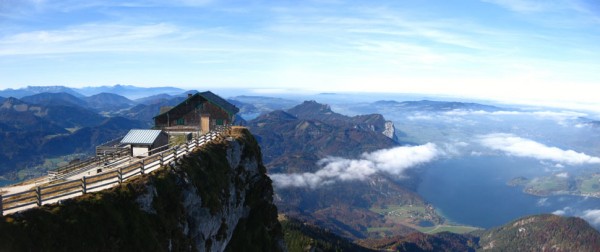 Herrliches Panorama mit Seenblick vom Schafberg