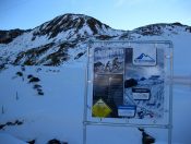 Informationstafel am Langwiedboden zu den beiden Skitourenrouten