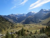 Der Blick vom Anstiegsweg auf Sportgastein