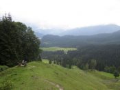 Der Rundweg oberhalb der Spiessalm mit schöner Aussicht