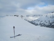 Die Wastlhöhe mit der Bergstation der Zachhofalmbahn