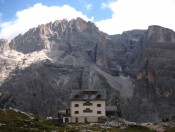 Zsigmondyhütte und die Sextner Rotwand sowie der Elferkofel